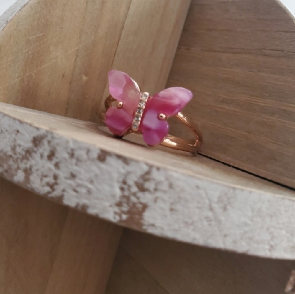 Pink Butterfly & Rhinestone Ring NWOT - Picture 3 of 14